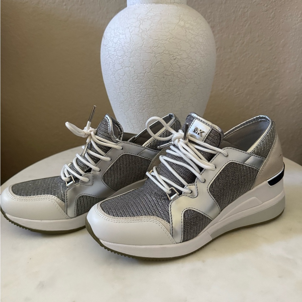 Michael Kors Gray and White Sneakers with Modern Athletic Design